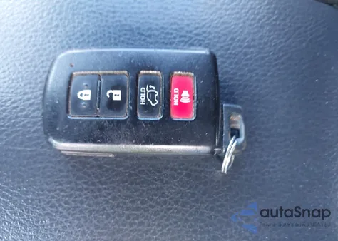 2019 Toyota Highlander Se from USA, damaged, VIN 5TDJZRFH4KS969764